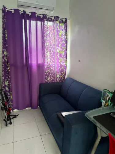 Sofa e cortina