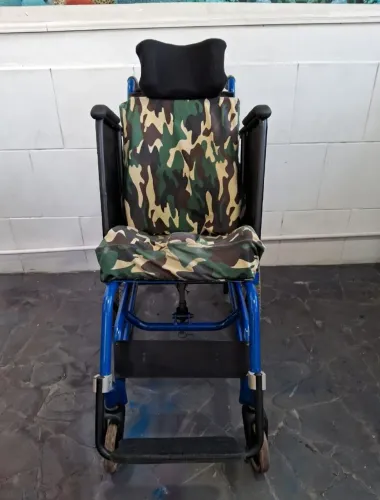 Cadeira de Rodas ortobras  adaptada 