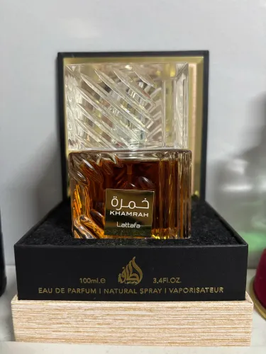 Perfume khamrah de Lattafa