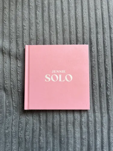 Vendo Álbum Solo Jennie