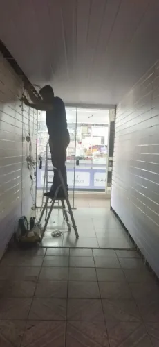 Placas Painel para Loja Semi Novas (4 unidades Vendo 04 placas painel sendo 2 de R$1000