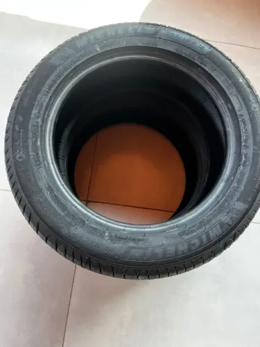 Pneu 205 55 16 Michelin Primacy 4 novo
