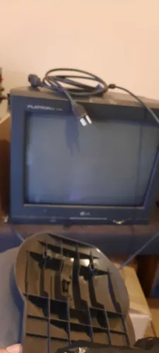 Monitor tubo 17 polegas tela plana