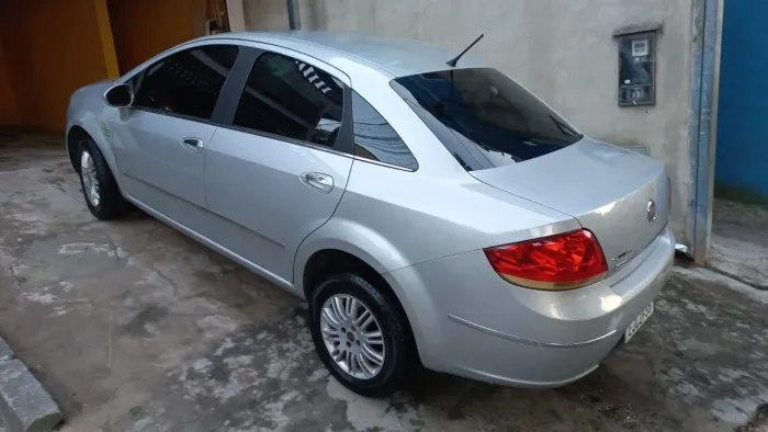 Fiat Linea 1.9/ HLX 1.9/1.8 Flex Dualogic 4P 2009