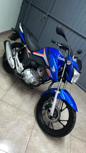 Titan 160