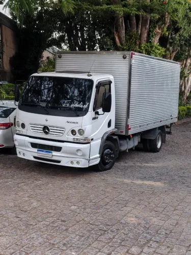 Mercedes-Benz Accelo 915C Refrigerado - Excelente Oportunidade!
