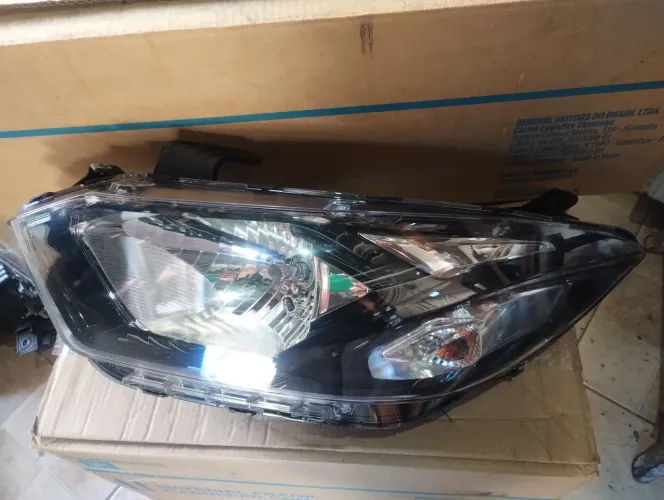 Farol do Ônix e prisma 2018. Sem LED.