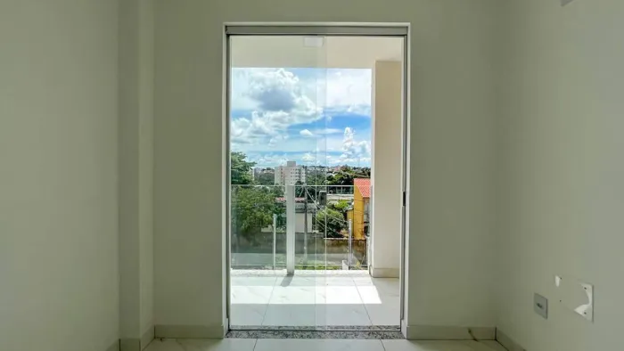 Casa, 2 quartos, 2 suites, 2 vagas