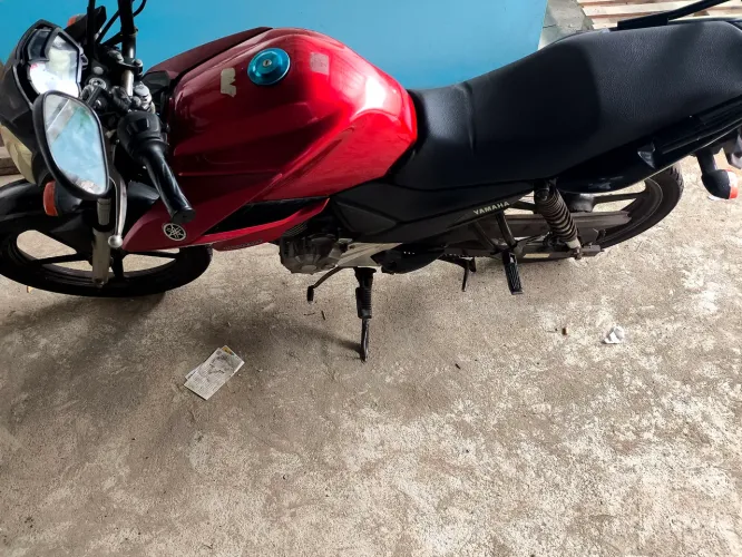 Vende-se fazer 150