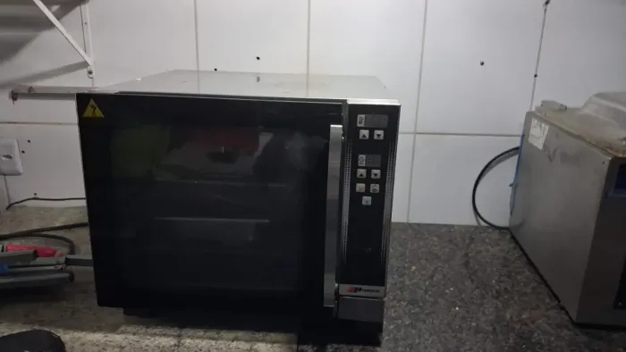 Forno Perfecta convecção com vapor 220 volts