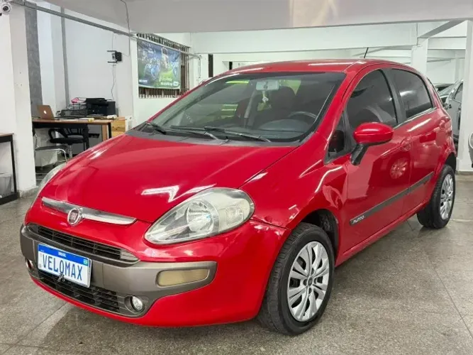 Fiat Punto Essence 1.6 Flex 16V 5P 2015