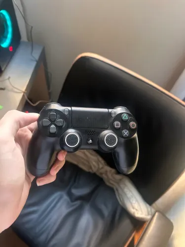 Controle original PS4 com grips
