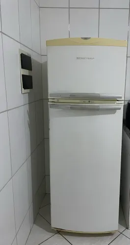 Geladeira Frost Free