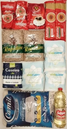 3 Cestas básicas com 13 produtos cada
