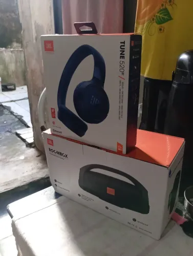 Fone JBL original mas caixinha de som JBL similar