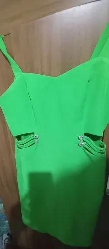 Vestido verde perfeito estado