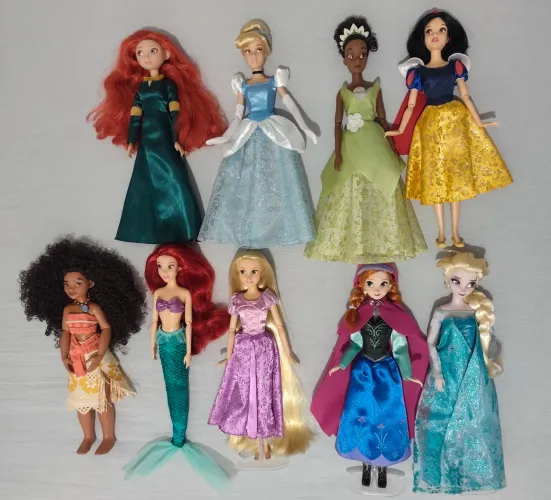 PRINCESAS DISNEY STORE