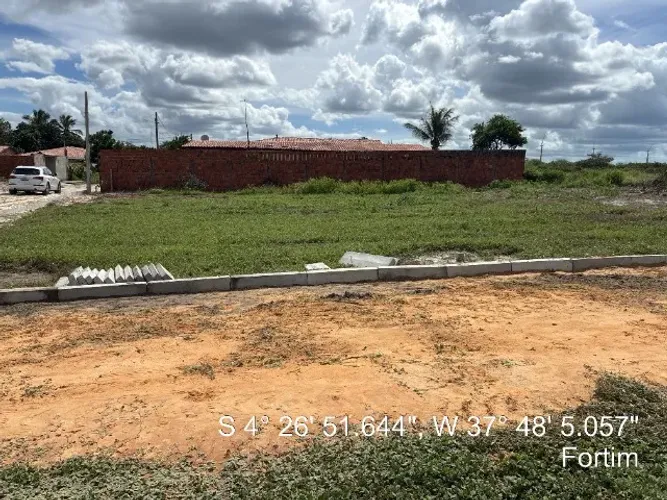 TERRENO NO FORTIM POR TRAS DO NOVO SHOPPING MINIBOX MATRICULADO