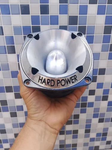 Vende-se twitter Hard Power