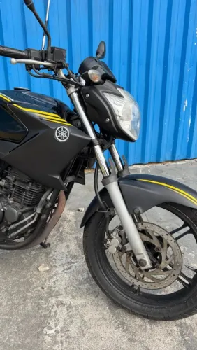 Yamaha YS 250 Fazer Limited Edition 2013/2014 Preta