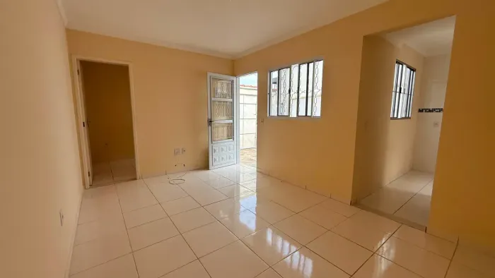 CASA PARA LOCAÇÃO - JARDIM SATÉLITE