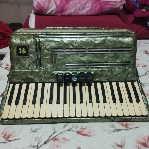 Acordeon settimio soprani 120 baixos 
