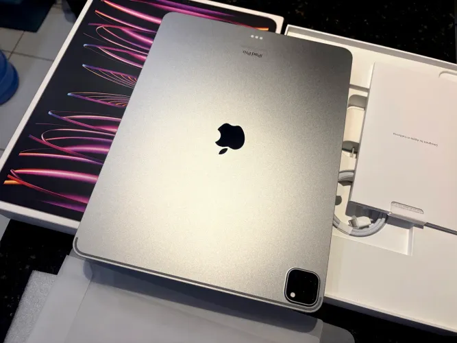 iPad Pro M2 ( 13 polegadas)