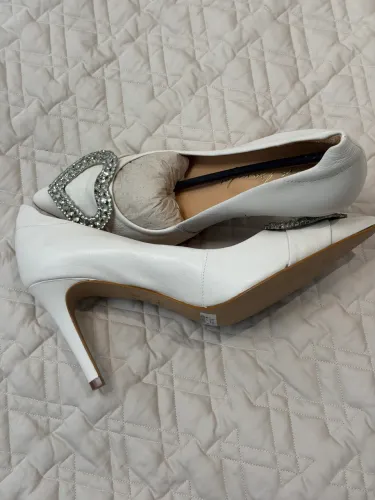 Scarpin Luiza Barcelos