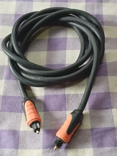 Cabo Óptico de Áudio Digital 1,80m Cirilo Cabos - Som Sem Ruídos