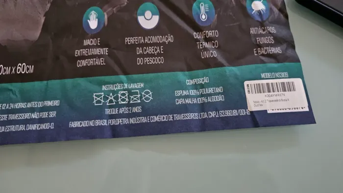 Travesseiros novos, sem uso.