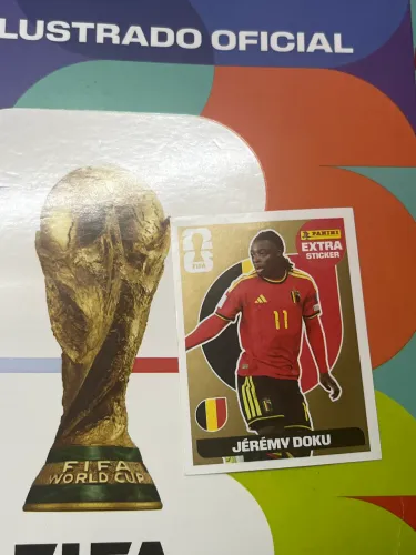 Jeremy doku legend dourada figurinha copa 2026