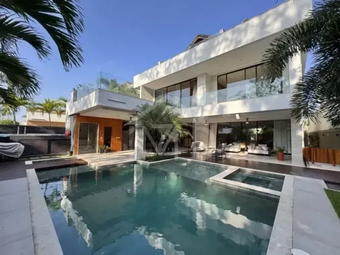 Casa no Del Lago, Barra da Tijuca, 4 suites, 800m, piscina