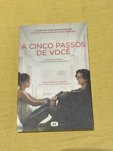 Livro - A cinco passos de você