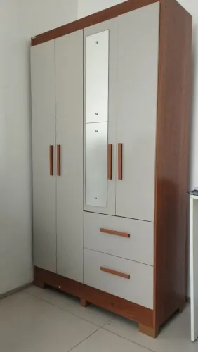 Guarda Roupa SEMINOVO