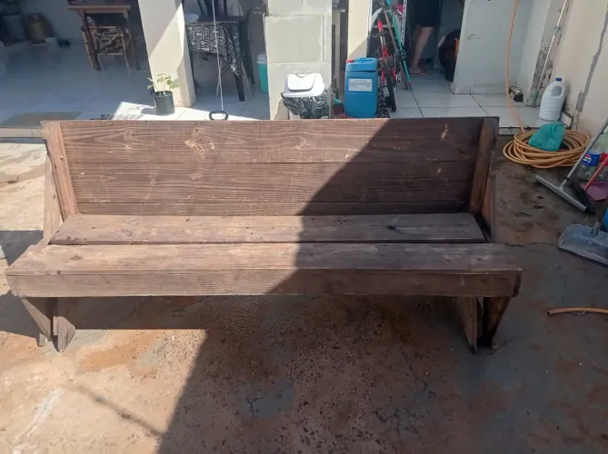 Mesa banco de madeira