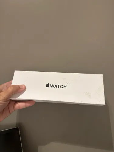 Apple Watch SE 3 - 44mm NOVO LACRADO