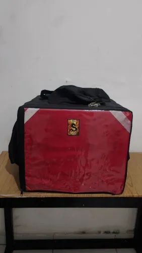 Beg de lanches para motoboy nova!!! Por apenas 280,00 42 litros! Valor negociável