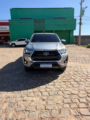 Toyota Hilux CD SRX 4X4 2.8 TDI 16V Diesel Aut. 2022