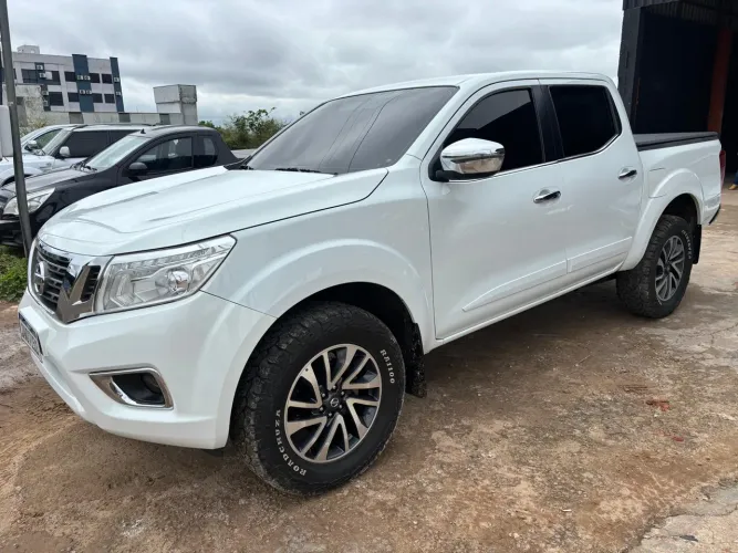 Nissan Frontier XE CD 4X4 2.3 Bi-TB Diesel Aut. 2022