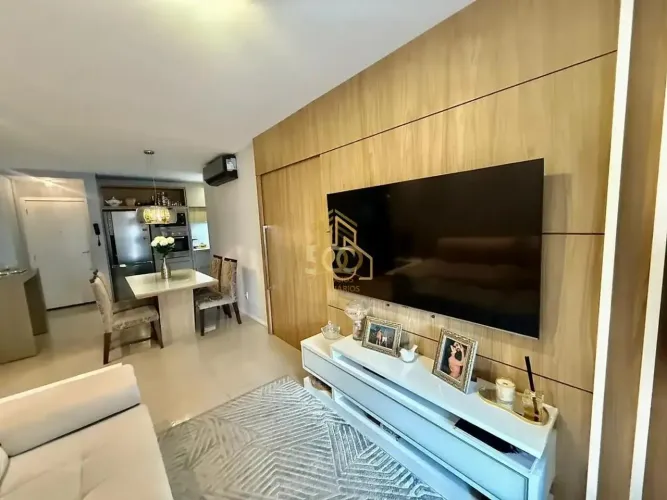 Residencial Apartamento - 98,00 (M²) de Área Total - 77,00 (M²) de Área Privativa - R$: -