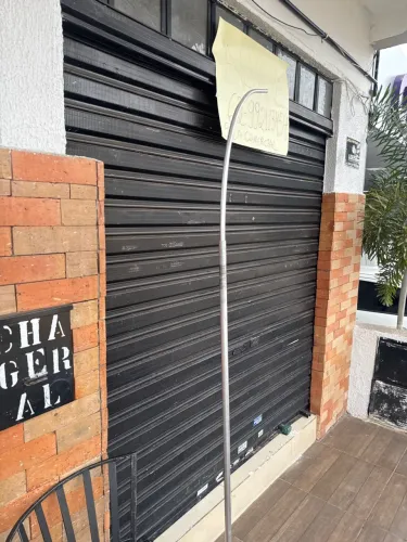 Porta de aço duas unidade