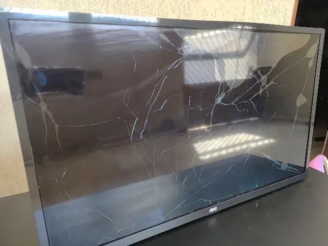 (Para Retirada de Peças e Placas) TV Televisão AOC Smart Roku