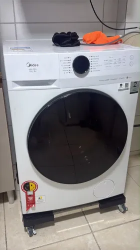 Máquina LAVA E SECA MIDEA