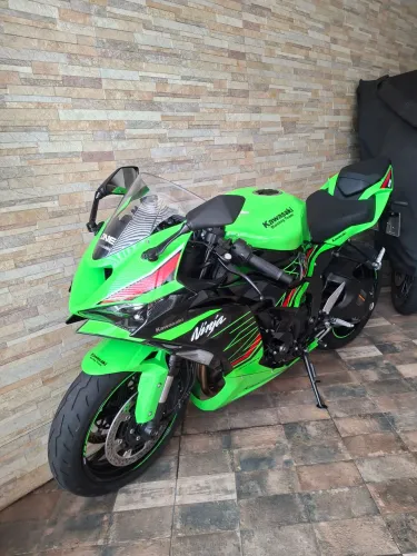 Kawasaki zx6r 636 2025