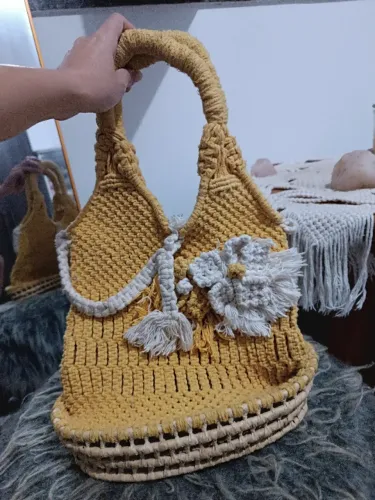 Bolsa de macramé