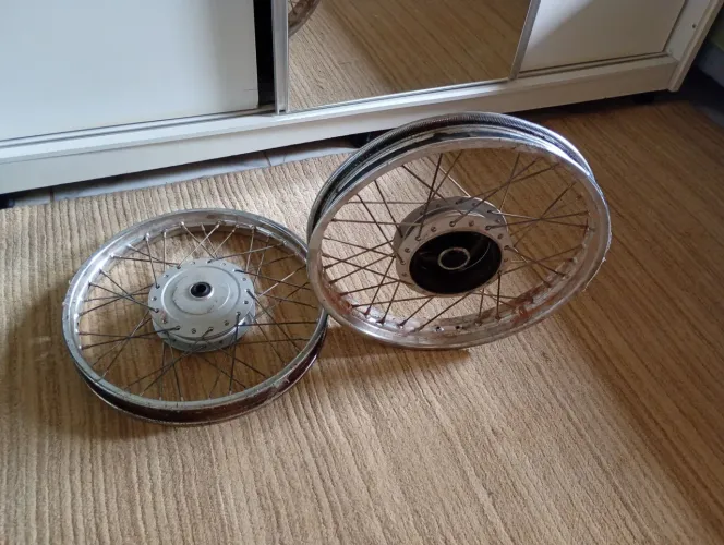 Rodas de moto 125
