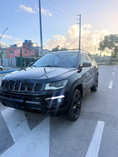 Jeep Compass Night Eagle 2.0 4X4 TB Dies. AUT 2018