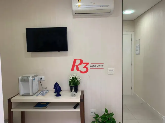 Consultório dentário totalmento equipado e mobiliado com vista mar em Santos