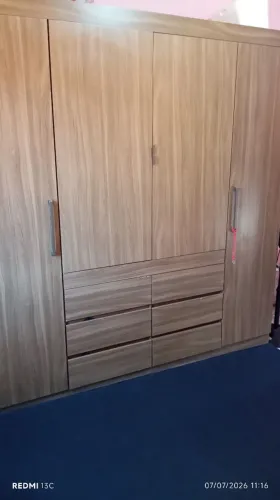 Guarda roupa de casal