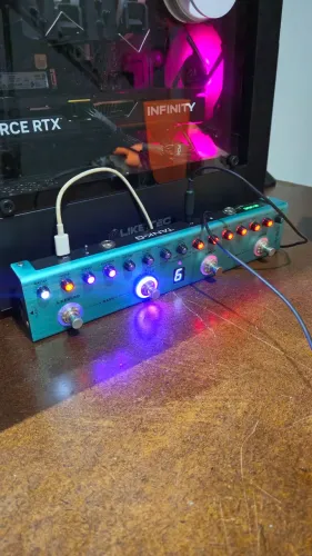 Tank G Pedal multi efeitos e afinador